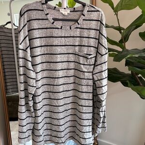 Chic Soul Gray Striped Tunic